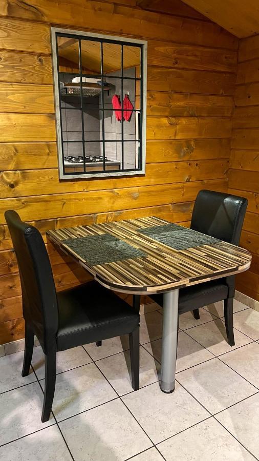 Au Chalet D'Isa Havelange Экстерьер фото